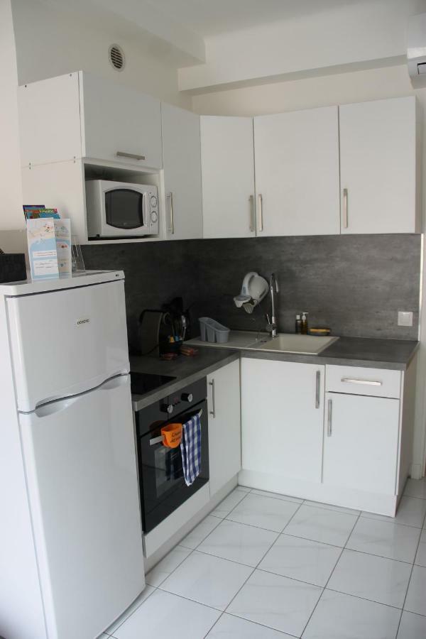 Les Dauphins Apartment นีซ ภายนอก รูปภาพ